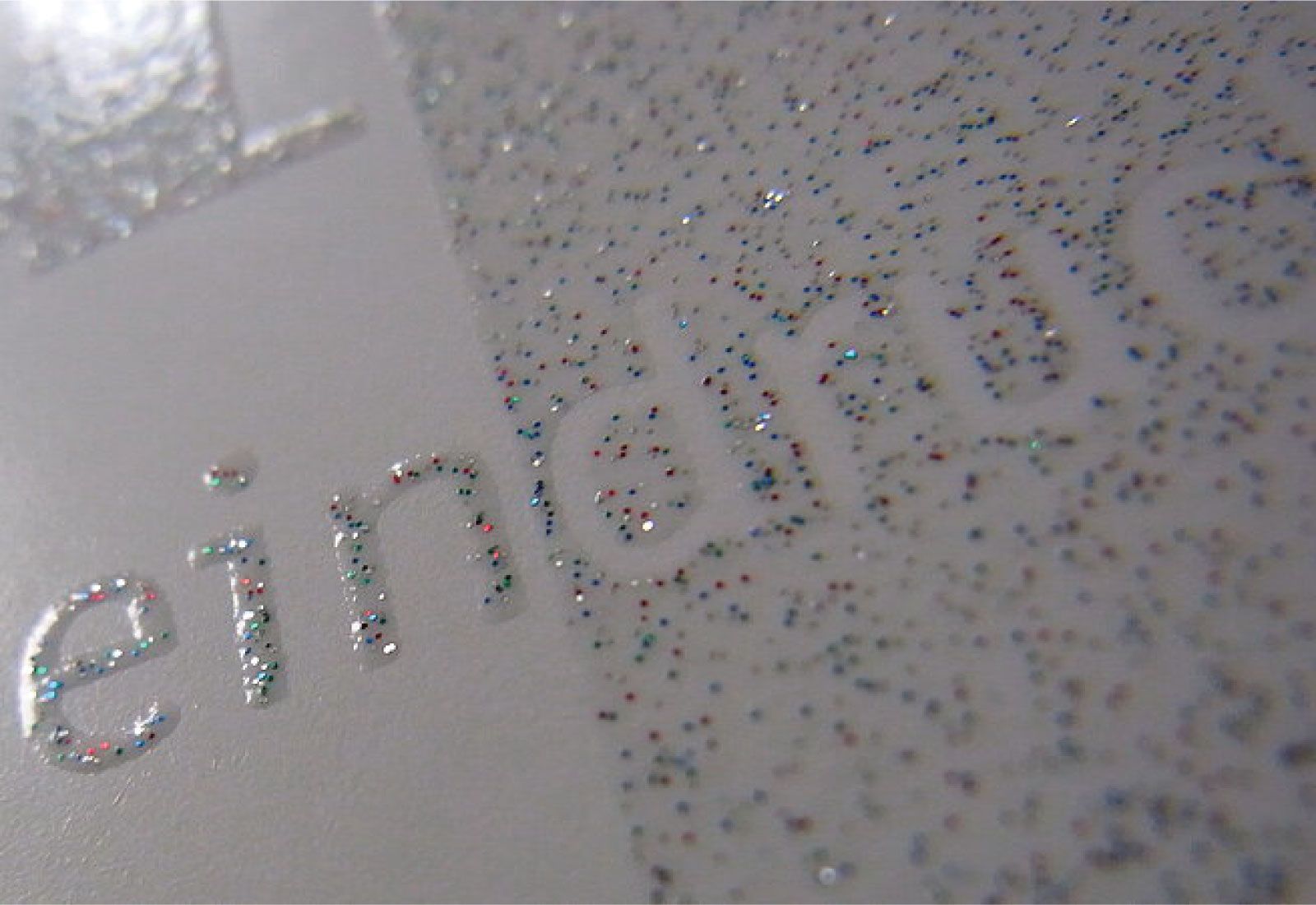 SPOT GLITTER UV